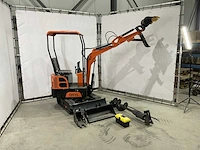 2023 qh-15 graafmachine met hydraulische grondboor en extra bakken - afbeelding 11 van  18