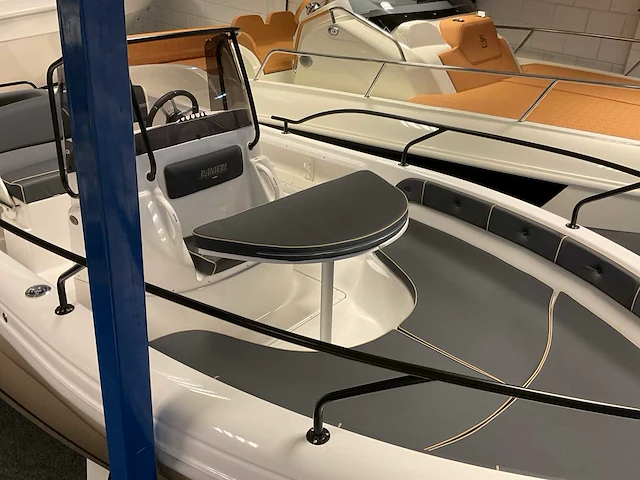 2023 ranieri voyager consoleboot - afbeelding 18 van  22