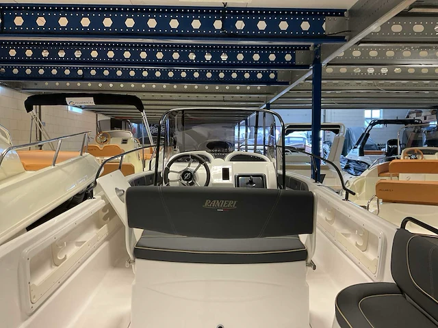 2023 ranieri voyager consoleboot - afbeelding 21 van  22