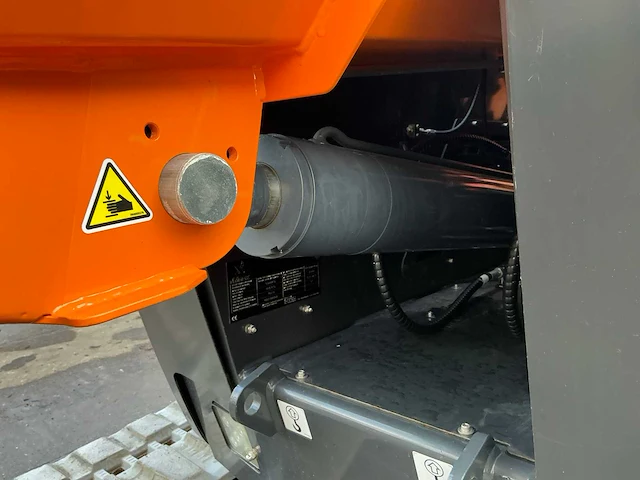 2023 rhinox rx12cs rups hoogwerker - afbeelding 8 van  29