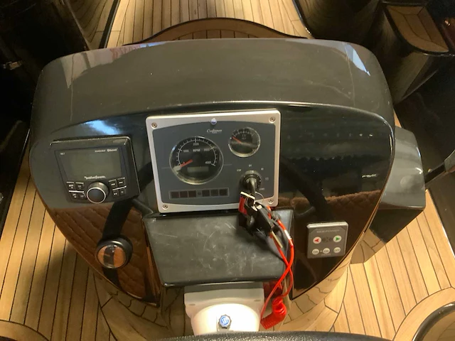 2023 riviera 24 sloep incl 80 pk diesel motor - afbeelding 2 van  21