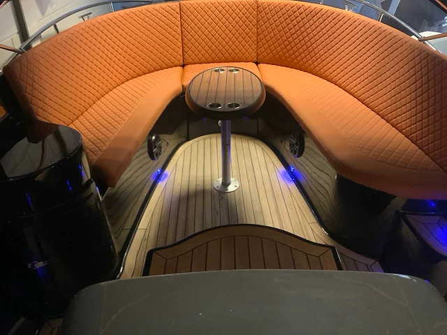 2023 riviera 24 sloep incl 80 pk diesel motor - afbeelding 4 van  21