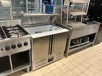 2023 saro s 900 e saladette - afbeelding 1 van  9