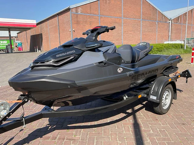 2023 seadoo rxt x-rs 300 jetski met trailer - afbeelding 1 van  39