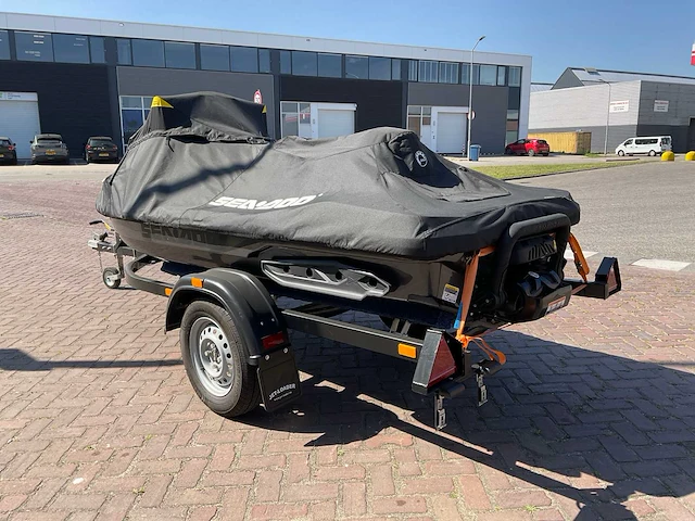 2023 seadoo rxt x-rs 300 jetski met trailer - afbeelding 34 van  39