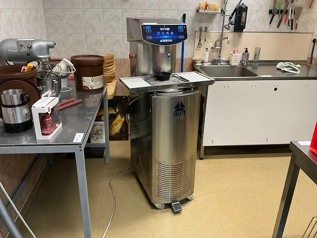 2023 selmi one chocolade tempereermachine - afbeelding 1 van  6