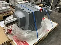 2023 sew-eurodrive r137 r77 drn100ls4 elektromotor met vertragingskast “ongebruikt” - afbeelding 14 van  19