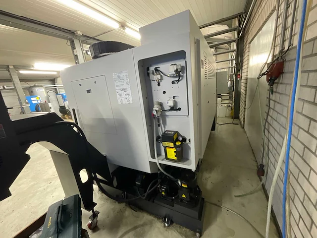 2023 smec sl2500lm cnc draaibank - afbeelding 17 van  23