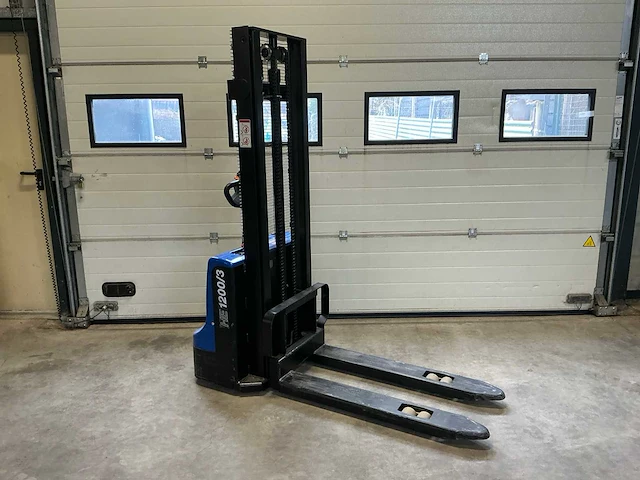 2023 solidhub he1200/3 elektrische palletwagen - afbeelding 1 van  13