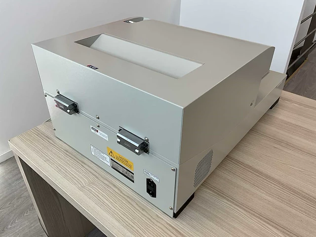2023 s&t 2905 laser film digitizer analytische apparaat - afbeelding 10 van  15