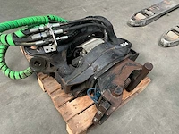 2023 steelwrist x04 tilt-rotator met draaikantelstuk - afbeelding 2 van  7