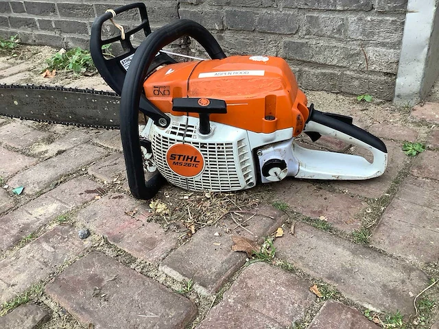 2023 stihl ms261 kettingzaag - afbeelding 2 van  3