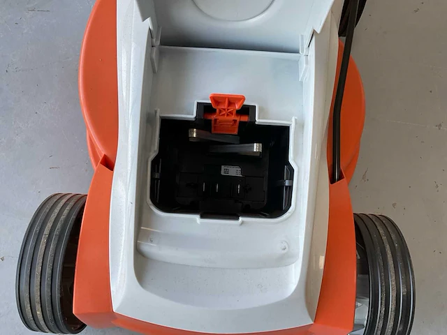 2023 stihl rma 235 accu-grasmaaier body - afbeelding 6 van  8