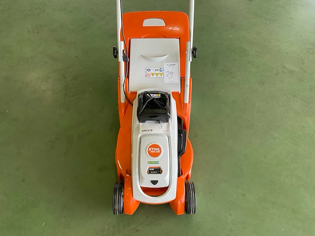 2023 stihl rma 239 accu-grasmaaier - afbeelding 2 van  7