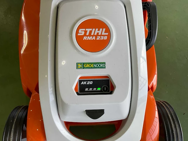 2023 stihl rma 239 accu-grasmaaier - afbeelding 3 van  7