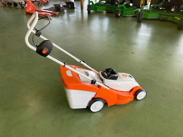 2023 stihl rma 239 accu-grasmaaier - afbeelding 7 van  7