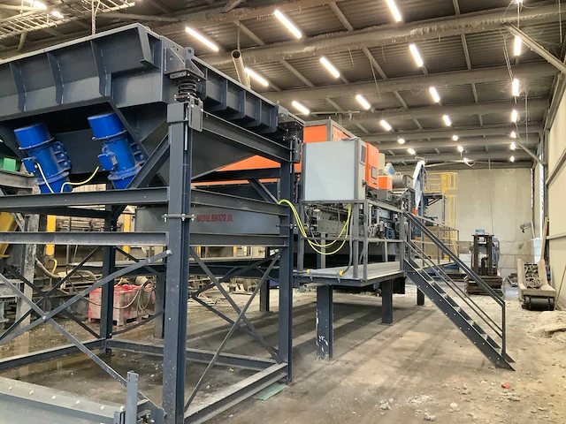 2023 tomra/banzo optische recycling sorteermachine - afbeelding 1 van  38