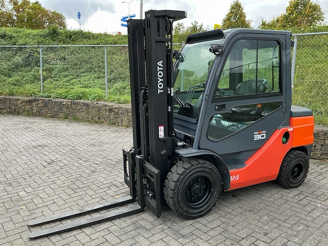2023 toyota 52-8fdf30 vorkheftruck - afbeelding 1 van  28