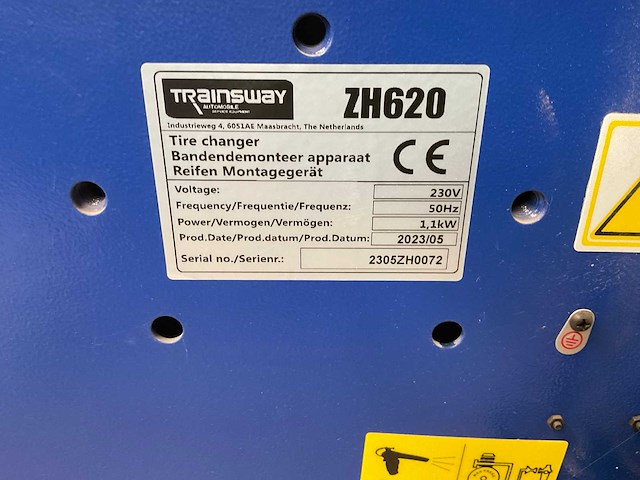2023 trainway zh620 banden de-en montageapparaat - afbeelding 5 van  5