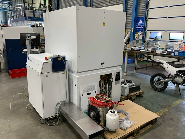 2023 trumpf trulaser station 7000 ls02 lasersnijstation - afbeelding 4 van  12