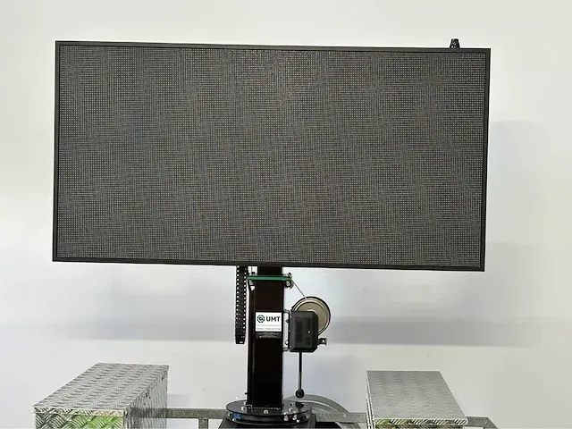 2023 viplex led tekst kar op een aanhanger op accu 220v - afbeelding 6 van  26