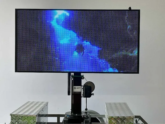 2023 viplex led tekst kar op een aanhanger op accu 220v - afbeelding 7 van  26