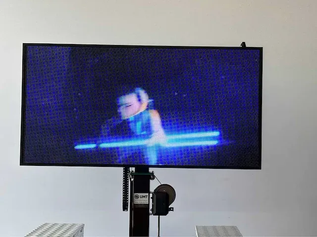 2023 viplex led tekst kar op een aanhanger op accu 220v - afbeelding 9 van  26