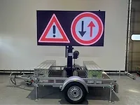 2023 viplex led tekst kar op een aanhanger op accu 220v - afbeelding 24 van  26