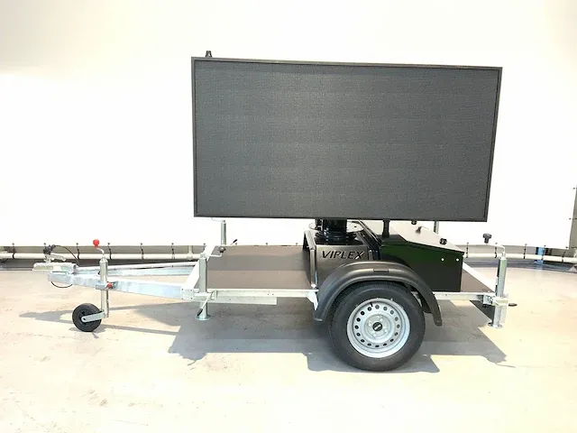 2023 viplex p8 tekstkar - afbeelding 1 van  49