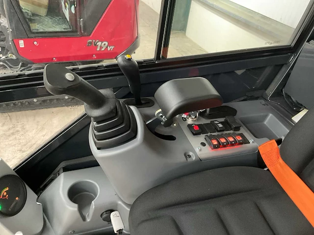 2023 yanmar sv 15 vt minigraafmachine - afbeelding 11 van  24
