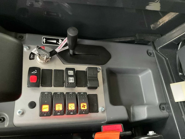 2023 yanmar sv 15 vt minigraafmachine - afbeelding 15 van  24