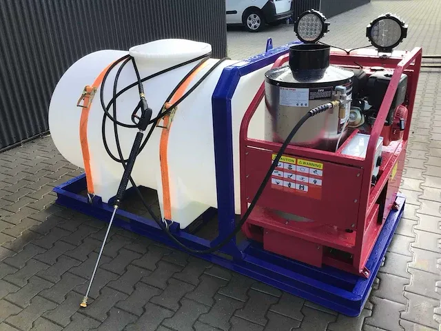 2024 - blue viper - industrial hot water 276 bar - hogedrukreiniger met tank - afbeelding 33 van  37