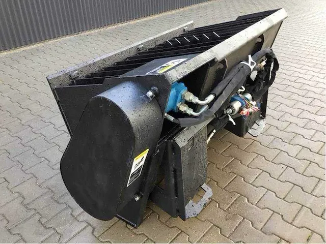 2024 - easygoing - betonmenger - betonmixer voor schranklader / skidsteer - afbeelding 13 van  32