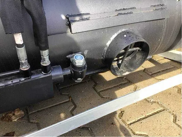 2024 - easygoing - betonmenger - betonmixer voor schranklader / skidsteer - afbeelding 18 van  32