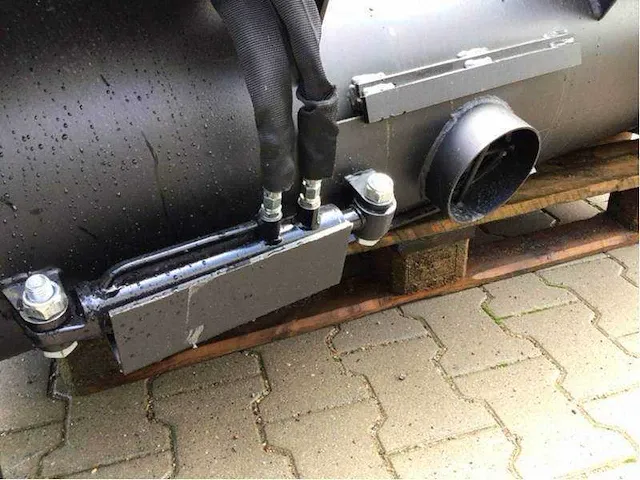 2024 - easygoing - betonmenger - betonmixer voor schranklader / skidsteer - afbeelding 19 van  32