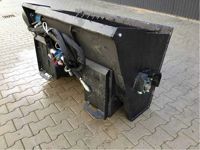 2024 - easygoing - betonmenger - betonmixer voor schranklader / skidsteer - afbeelding 23 van  32