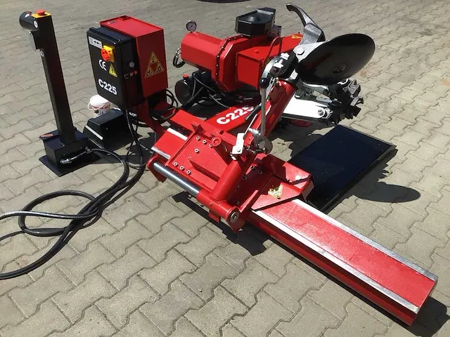2024 - heavy duty truck tire changer - t568 - banden de-en montageapparaat - afbeelding 38 van  58