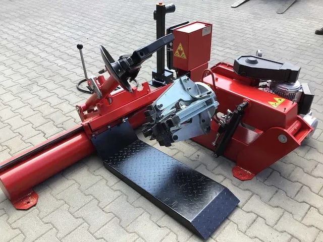 2024 - heavy duty truck tire changer - t568 - banden de-en montageapparaat - afbeelding 34 van  58