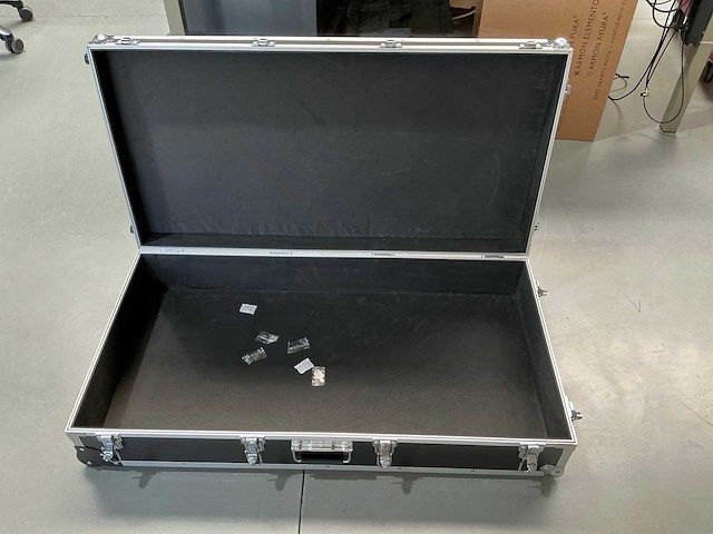 2024 - rm-100 - flightcase (10x) - afbeelding 19 van  20