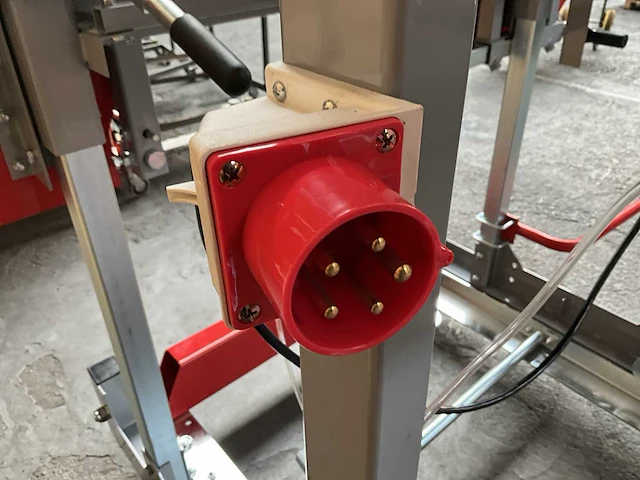 2024 - saw mill - gt32 - bomenzaag - horizontale planken zaagmachine - afbeelding 20 van  30
