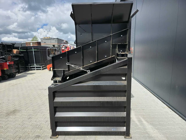 2024 - vibratory screener - diverse bouw - afbeelding 8 van  12