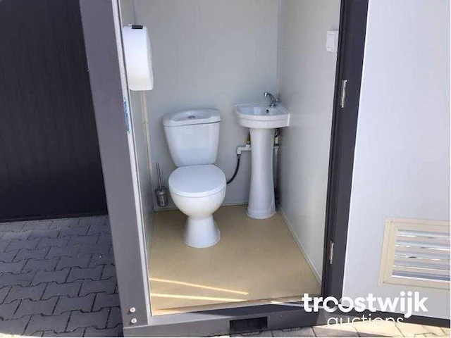 2024- easygoing - double toilet unit - sanitary unit - afbeelding 25 van  25
