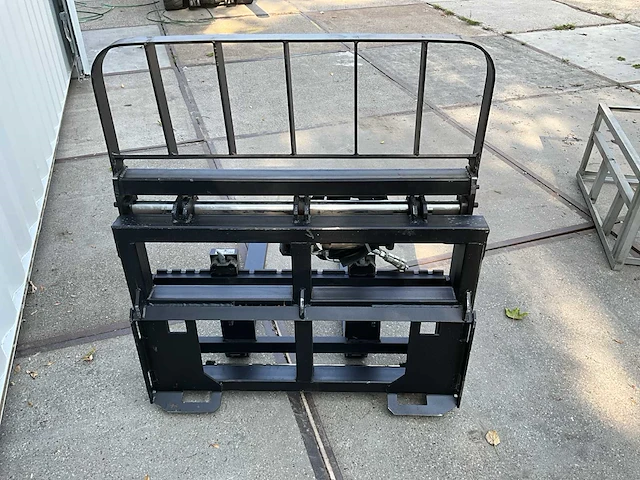 2024 1500kg vorkenbord met sideshift - afbeelding 7 van  7