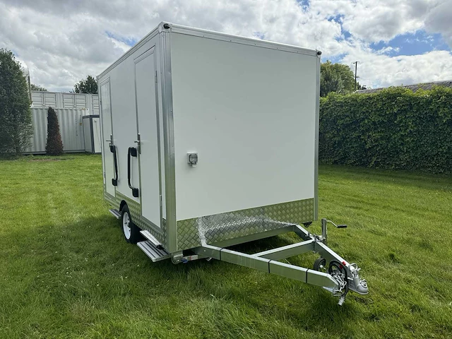 2024 2 persoons aanhangwagen / sanitairunit / toiletunit - afbeelding 28 van  30