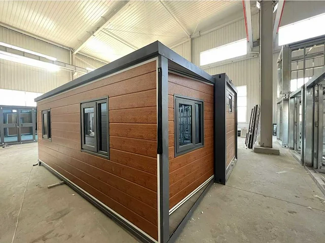 2024 20ft uitschuifbare tiny house/chalet - afbeelding 11 van  32