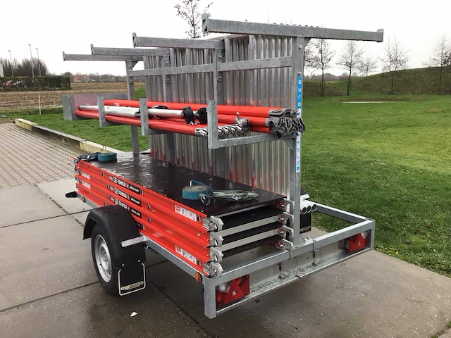 2024 altrex aluminium rolsteiger op steigertransporter - afbeelding 4 van  11