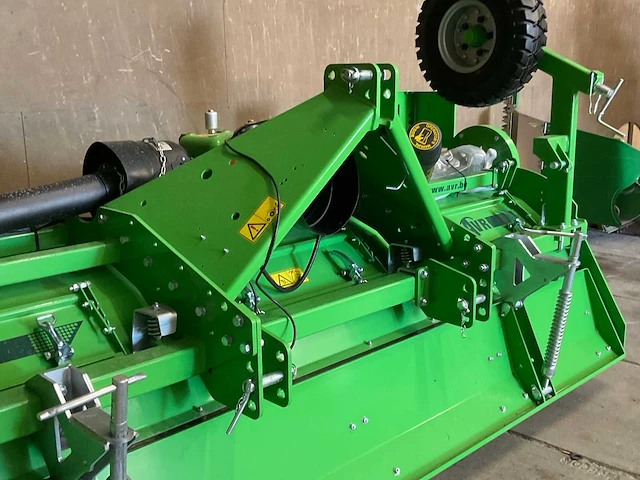 2024 avr multiforce 4 x 75 rijenfrees - afbeelding 5 van  17