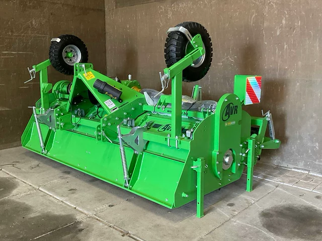 2024 avr multiforce 4 x 75 rijenfrees - afbeelding 1 van  17