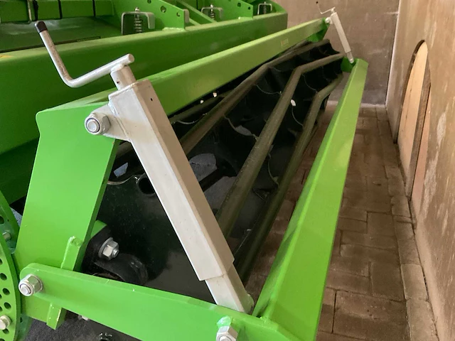 2024 avr multiforce 4 x 75 rijenfrees - afbeelding 15 van  17