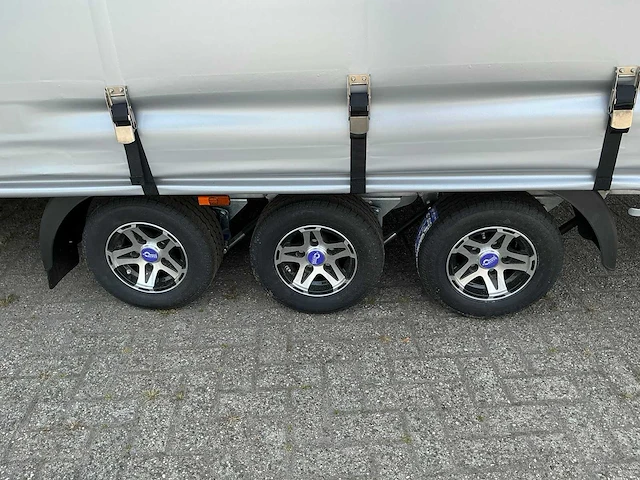 2024 blyss silverstone light aanhangwagen - afbeelding 15 van  39